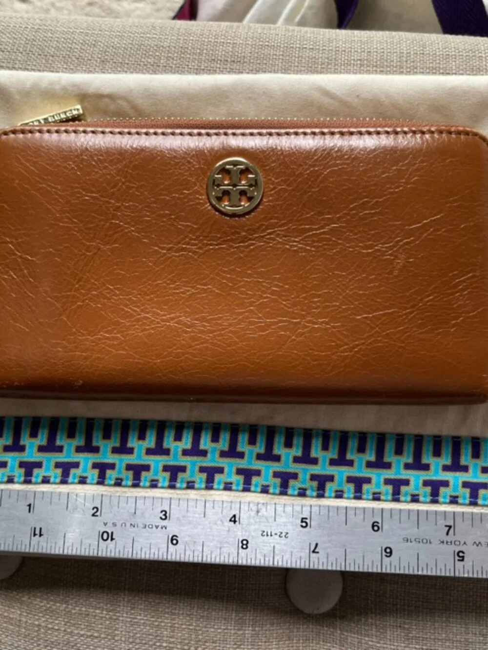 ✨ Tory Burch Zip Continental Wallet Luggage Brown Color ✨